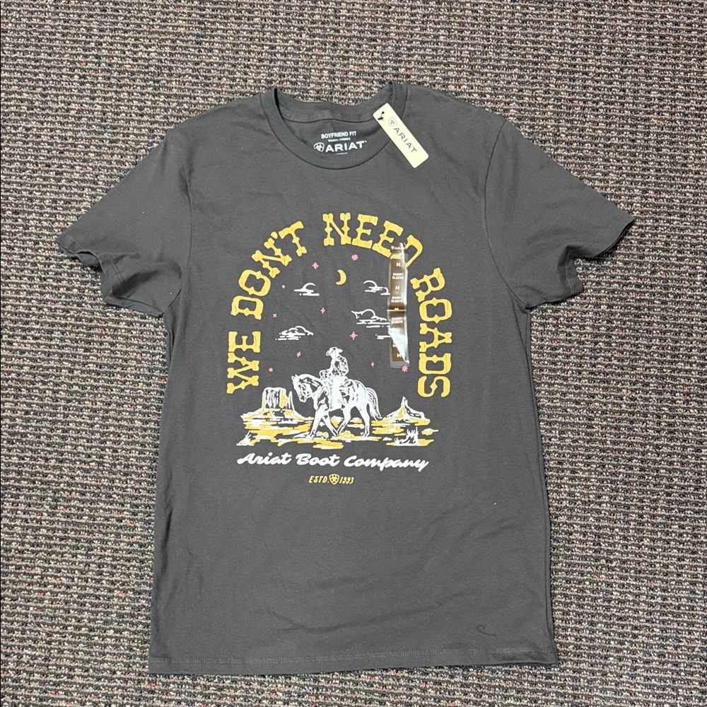Ariat Vintage Black Tee with Yellow Graphic Boyfriend Fit size M- NWT